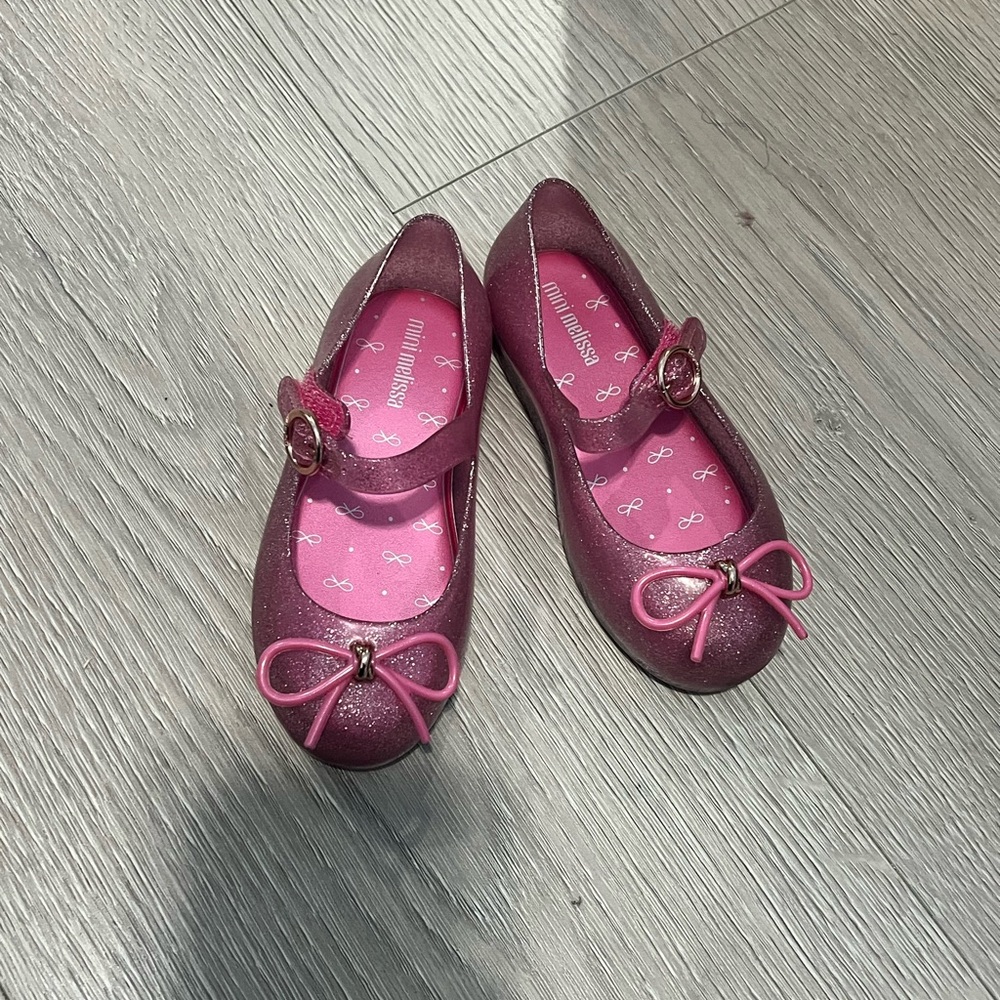 Mini Melissa Sparkly Pink Bow Kids Shoes